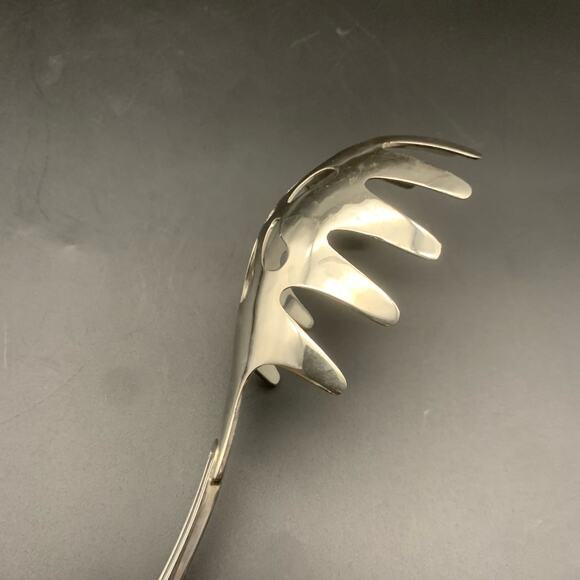 Vintage F. B. Rogers Silver Plate Pasta Server “Kings”  Pattern - Picture 9 of 12